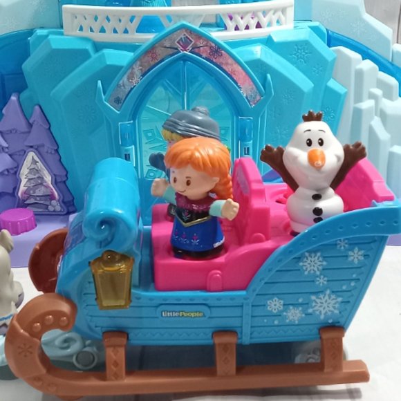 Fisher Price Little People Disney Frozen Elsa's Castle Lot - Picture 3 of 10